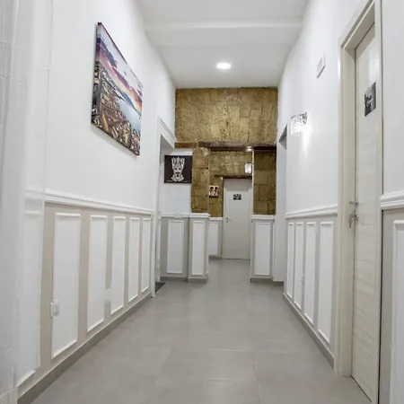 Le Quattro Porte Di Centro Storico 3* Неаполь