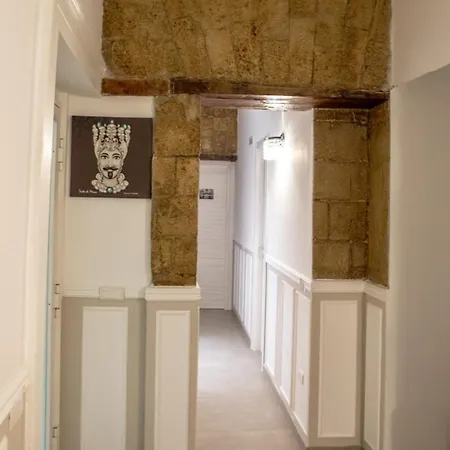 Le Quattro Porte Di Centro Storico 3* Неаполь