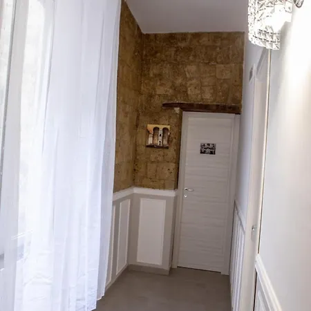Гостевой дом Le Quattro Porte Di Centro Storico 3*